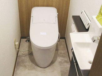 トイレリフォーム 自動機能が便利な、衛生面に配慮したトイレ